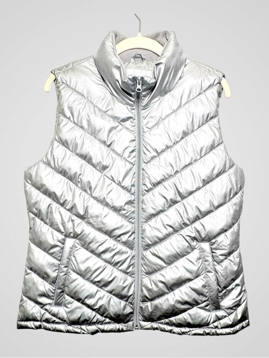 GAP Jackets & Blazers - Gap Y2K Metallic Silver Puffer Vest Large Liquid Metal Space Age Shiny Quilted L